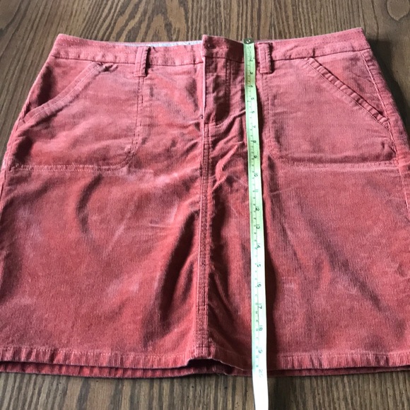 Skirt - Picture 2 of 5